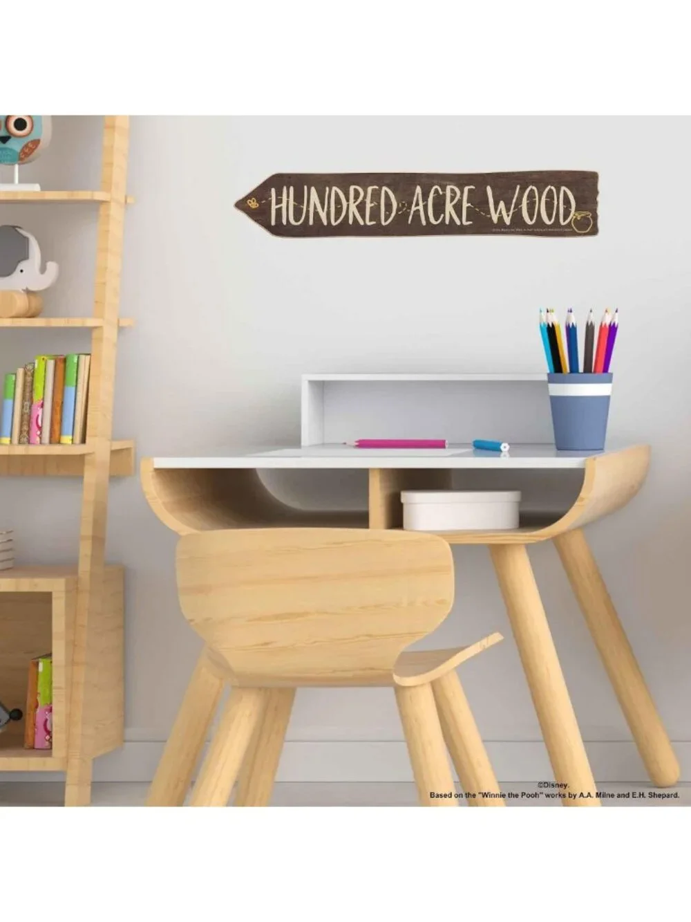 Cute Winnie the Pooh Wall Decor | Classic Hundred Acre Wood Arrow Art for